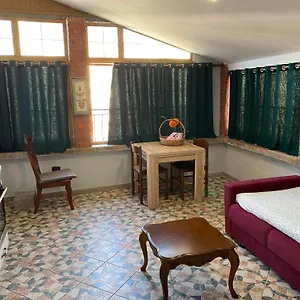 https://entire-apartment-center-of-tirana-terrace-view.albaniahotels.org